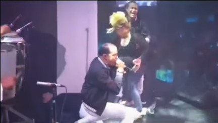 Eddy Herrera sufre caida